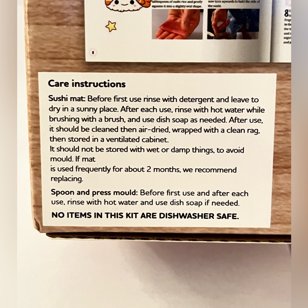 Sushi Recipe Book and Shaping Kit - Picture 5 of 12